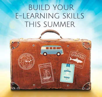 Valigia vintage con adesivi e scritta build your e-learning skills this summer su sfondo azzurro