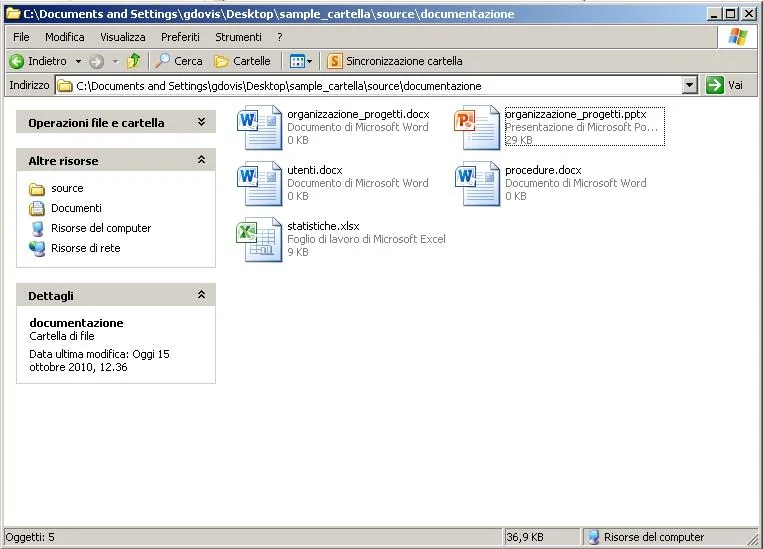 Finestra di Esplora Risorse con una cartella di progetto e-learning che contiene file Word, Excel e PowerPoint organizzati